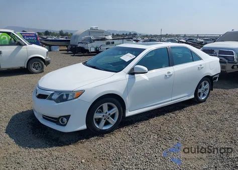 2012 Toyota Camry Se z USA, uszkodzony, nr VIN 4T1BF1FK7CU545367